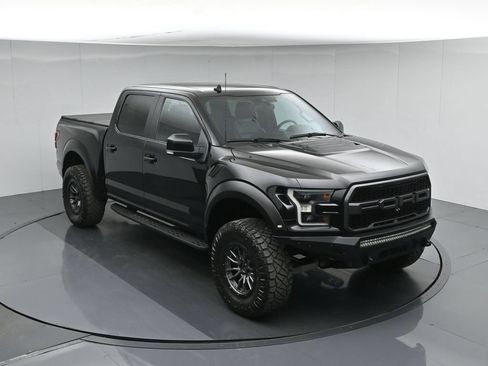 Used 2020 Ford F150 Raptor w/ Equipment Group 802A Luxury AWD/4WD image 42