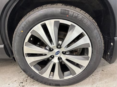 Used 2022 Subaru Ascent Touring AWD/4WD image 30