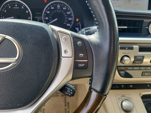 Used 2014 Lexus ES 350 w/ Luxury Package image 14