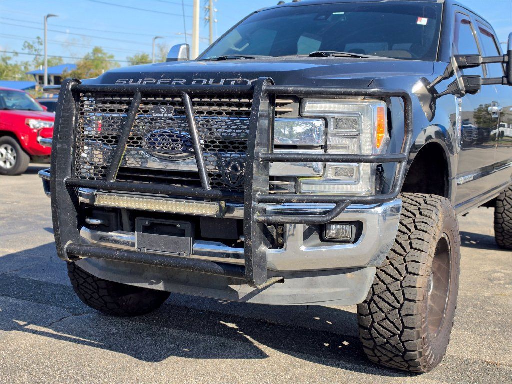 Used 2017 Ford F250 King Ranch w/ King Ranch Ultimate Package AWD/4WD image 12