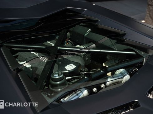 Used 2014 Lamborghini Aventador LP 700-4 AWD/4WD image 18