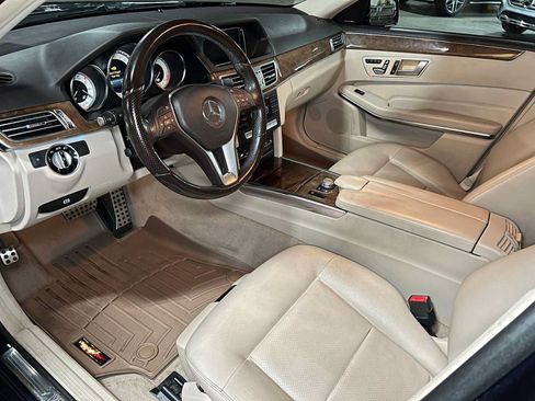 Used 2014 Mercedes-Benz E 350 4MATIC Sedan image 26