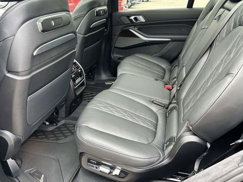 Certified 2025 BMW X7 M60i w/ Climate Comfort Package AWD/4WD image 18