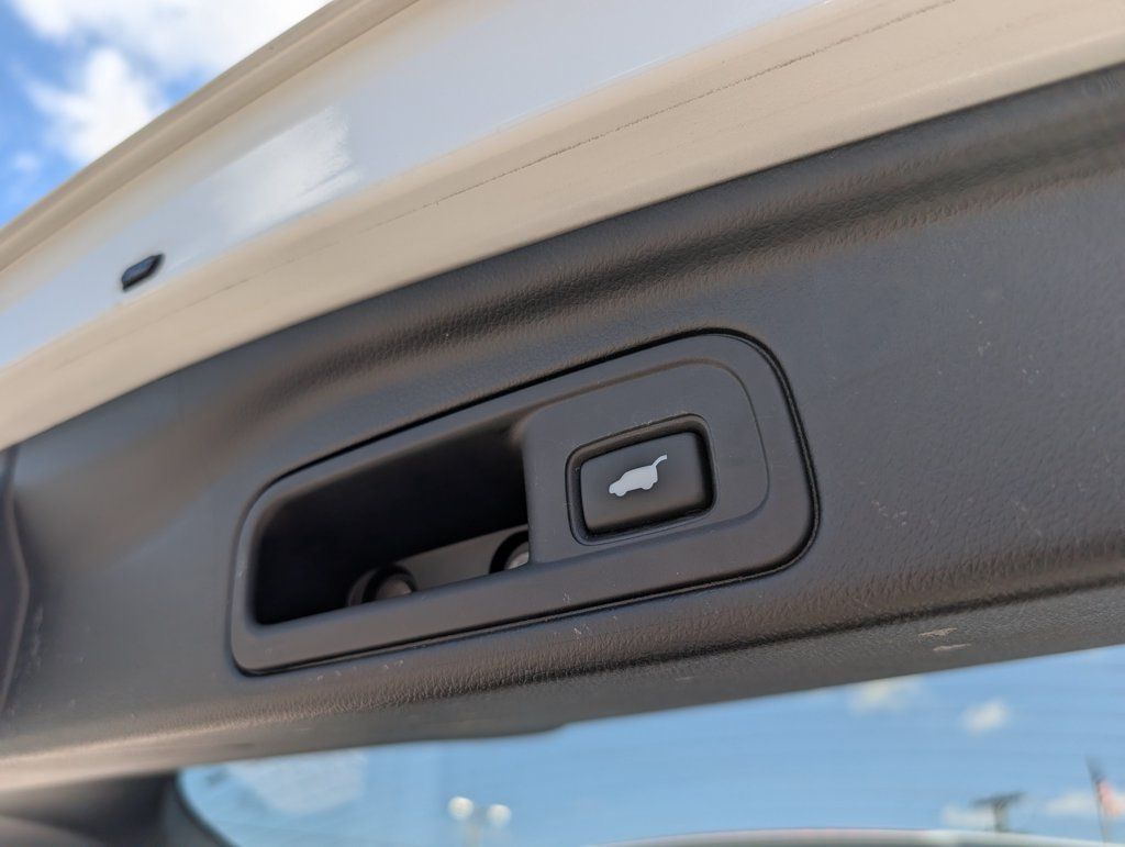 Used 2021 Honda Pilot Elite image 36