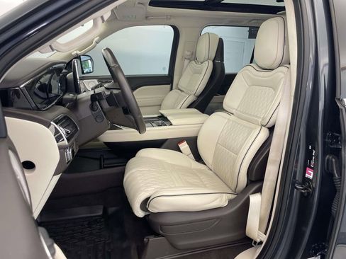 Used 2021 Lincoln Navigator Black Label AWD/4WD image 5