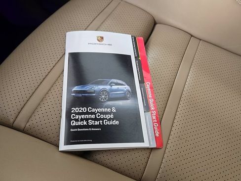 Used 2020 Porsche Cayenne AWD/4WD image 28