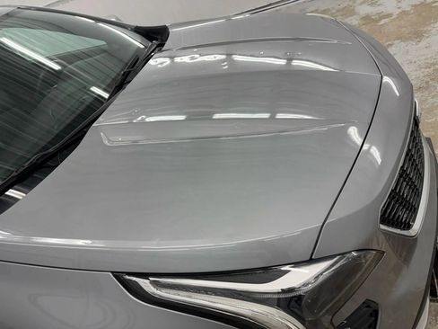 Used 2023 Cadillac XT4 Premium Luxury FWD image 15