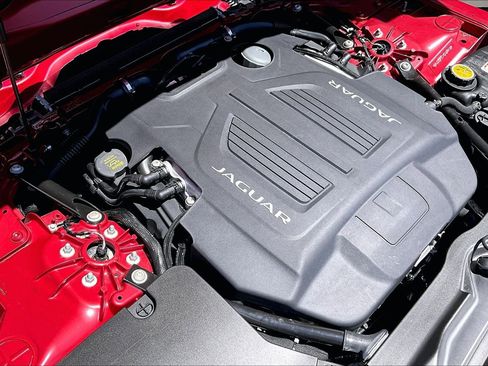 Used 2021 Jaguar F-TYPE R AWD/4WD image 29