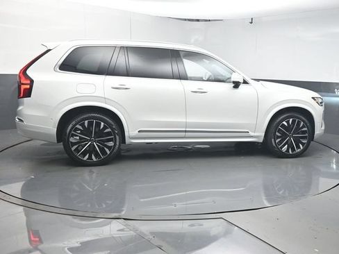 New 2026 Volvo XC90 T8 Plus w/ Protection Package Premier AWD/4WD image 8