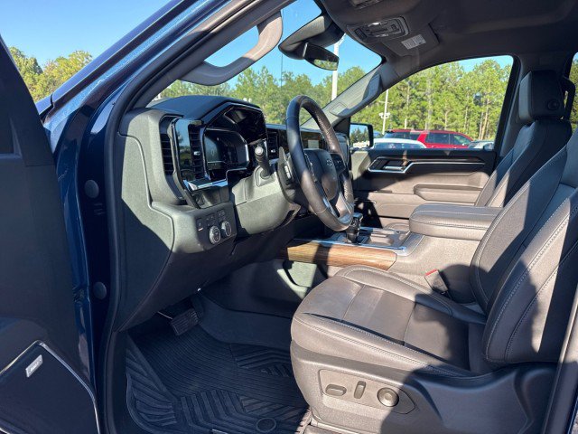 Used 2023 Chevrolet Silverado 1500 RST w/ RST All Star Premium Package AWD/4WD image 15