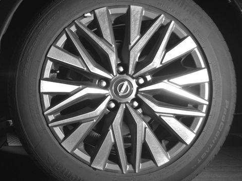 Used 2025 Nissan Altima 2.5 SV FWD image 14