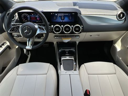 Certified 2026 Mercedes-Benz GLA 250 4MATIC image 21
