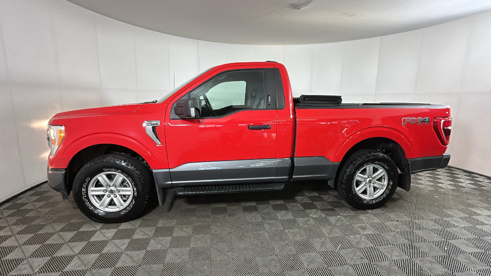 Used 2021 Ford F150 XLT w/ Equipment Group 301A Mid AWD/4WD image 7
