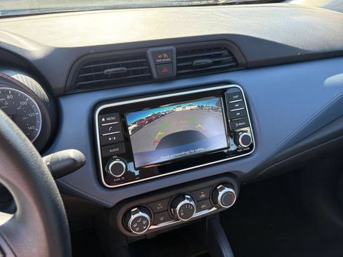 Used 2025 Nissan Versa SV FWD image 22
