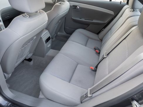 Used 2012 Chevrolet Malibu LS image 15