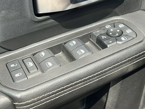 Used 2025 RAM 2500 Big Horn AWD/4WD image 17