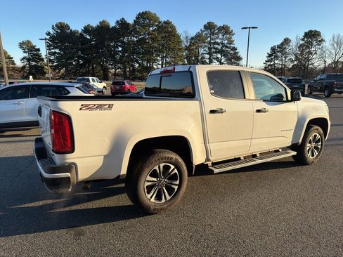 Used 2022 Chevrolet Colorado Z71 w/ Safety Package image 8