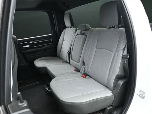 Used 2024 RAM 2500 Big Horn image 15