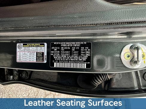 Used 2014 Hyundai Santa Fe Sport w/ Premium Equipment Package 03 FWD image 21