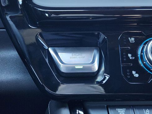 New 2026 GMC Sierra 2500 AT4X image 25