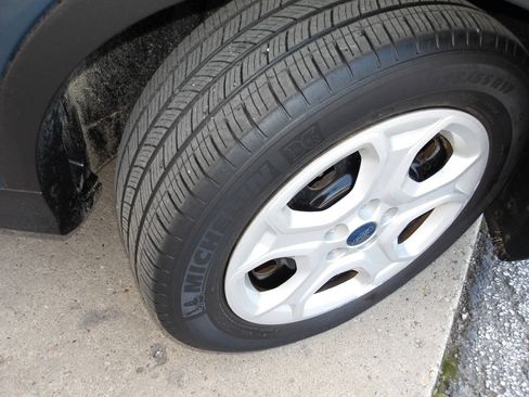 Used 2019 Ford Escape S FWD image 36