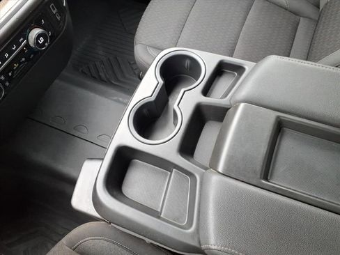 Used 2024 Chevrolet Silverado 2500 LT image 27