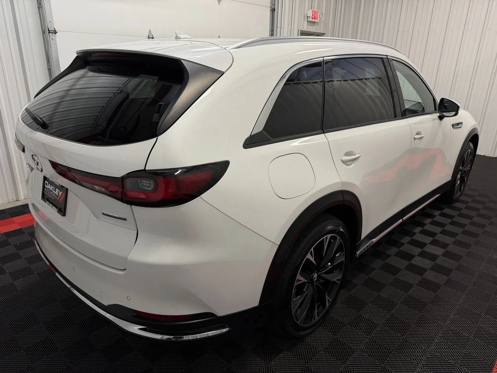Used 2024 MAZDA CX-90 Plug-In Hybrid w/ Premium Plus AWD/4WD image 4