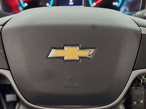Used 2020 Chevrolet Colorado W/T w/ WT Convenience Package RWD image 46