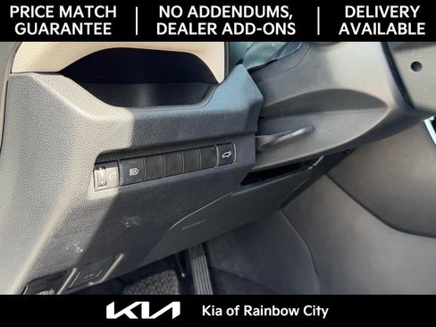 Used 2023 Toyota RAV4 XLE w/ Convenience Package image 15