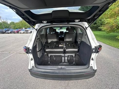 Used 2021 Toyota Sienna LE AWD/4WD image 10
