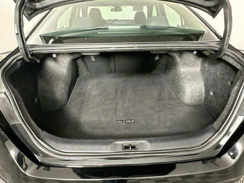Used 2023 Nissan Altima 2.5 SV FWD image 24