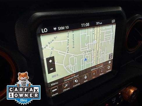 Used 2023 Jeep Gladiator Mojave AWD/4WD image 18