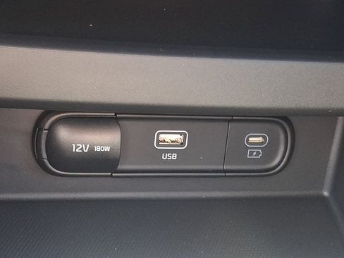 New 2026 Kia Seltos S AWD/4WD image 16