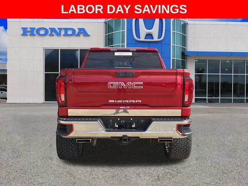 Used 2022 GMC Sierra 1500 SLT RWD image 3