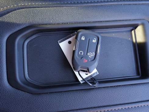 Used 2021 Chevrolet Silverado 1500 RST w/ Texas Edition Plus image 29