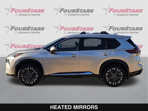 New 2026 Nissan Rogue Platinum image 8