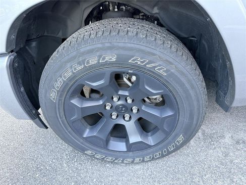Used 2025 RAM 1500 Big Horn AWD/4WD image 8