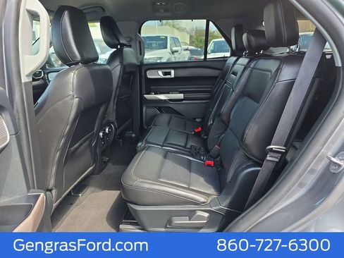 Certified 2023 Ford Explorer Limited AWD/4WD image 15