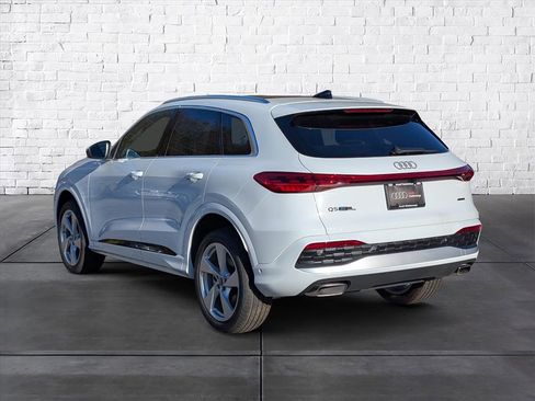 New 2025 Audi Q5 2.0T Premium Plus image 4