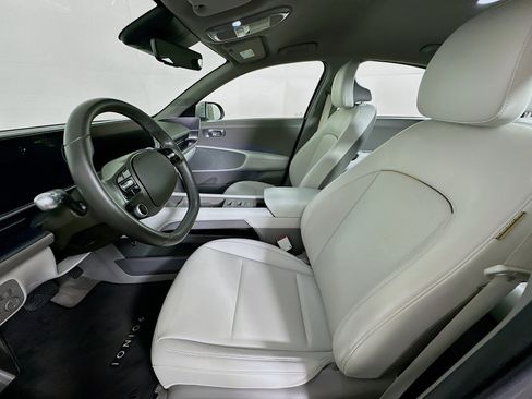 Used 2024 Hyundai Ioniq 6 SEL image 13