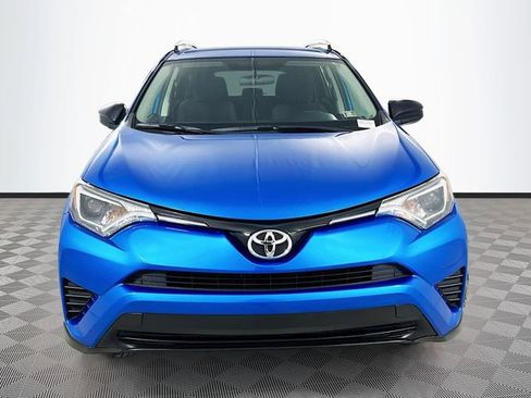 Used 2016 Toyota RAV4 LE image 2