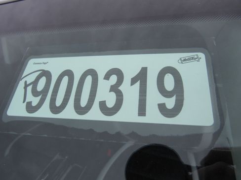 Used 2025 Buick Envision Sport Touring image 29