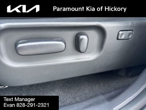 Used 2021 Toyota Tacoma TRD Off-Road image 20