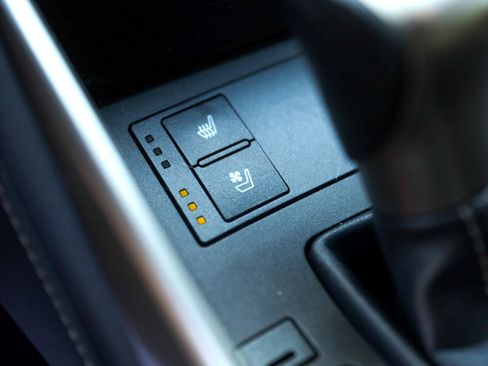 Used 2015 Lexus IS 250 250 RWD image 32