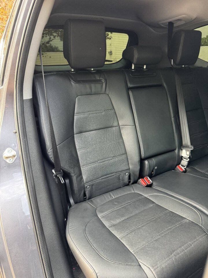 Used 2019 Honda CR-V Touring image 19