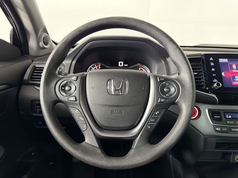 Used 2023 Honda Ridgeline Sport image 9