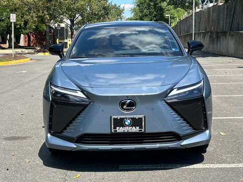 Used 2025 Lexus RZ 450e w/ Technology Package AWD/4WD image 6