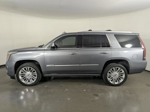 Used 2018 Cadillac Escalade Platinum image 5
