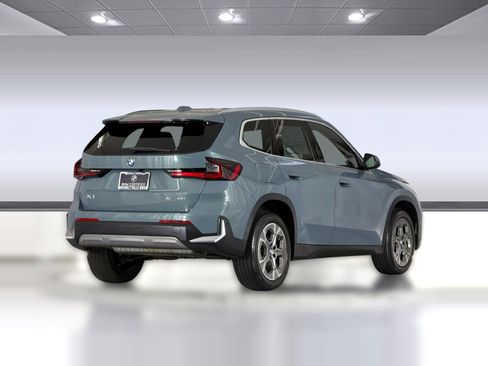 Certified 2023 BMW X1 xDrive28i w/ Convenience Package AWD/4WD image 9