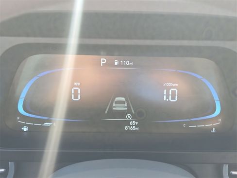 Used 2025 Hyundai Elantra SE image 20